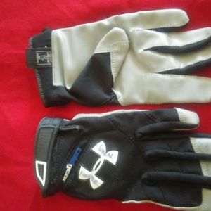 Football gloves